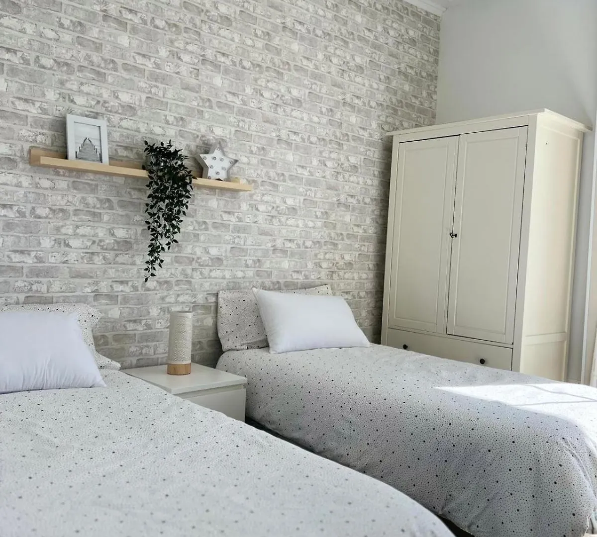 דירות אדחה Casa El Pino A 0*,  ספרד